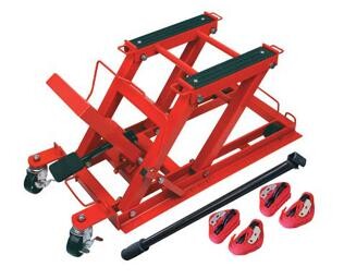 moottoripyörän hydraulinen nostin, Nostaa 680kg
