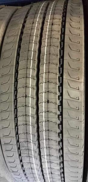 kuorma-auton etuakselin rengas x multi energy z 295/80r22.5 154/150 l