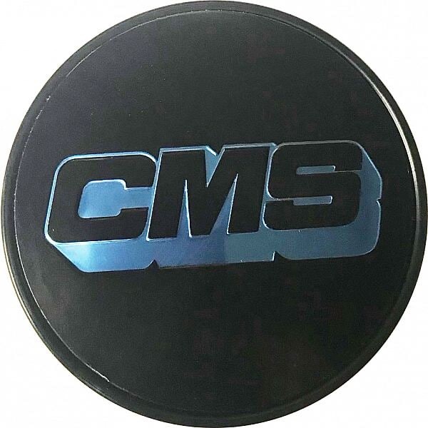 cms kapseli, musta, hopeinen logo, 65mm