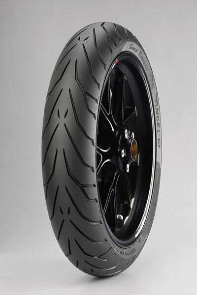 [2317400] Touring rengas PIRELLI 160/60ZR17 TL 69W ANGEL GT takaosa
